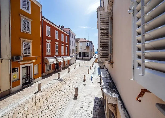 Apartments Jadera