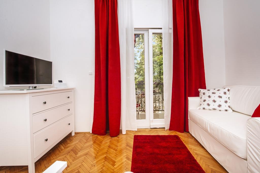 Jadera Appartement *